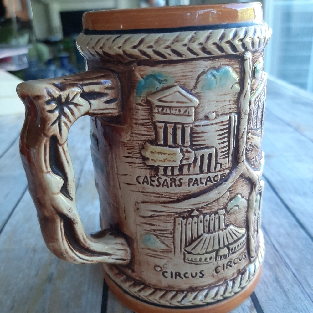 VTG LAS VEGAS CERAMIC SOUVENIR MUG - Picture 7 of 16